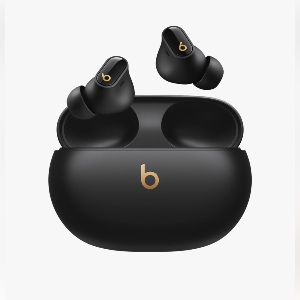 Beats Studio Buds+